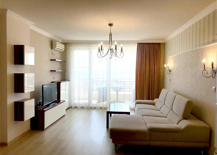 Private Super Apartments By Sea In Apart Hotel !